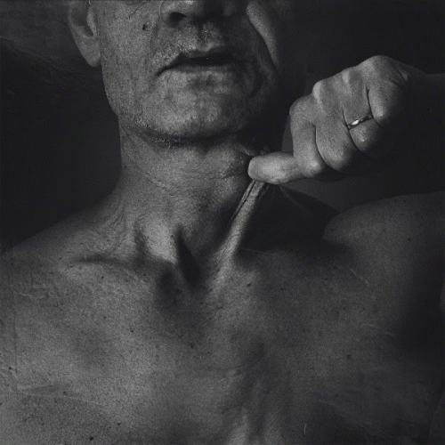 Throane : Derrière Nous, la Lumière